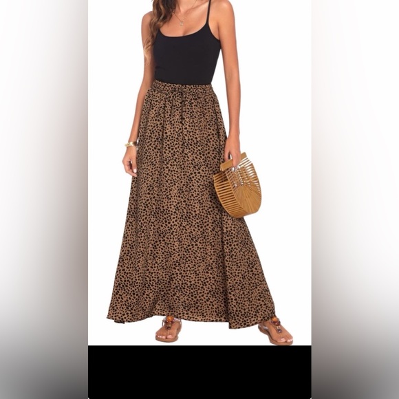 Bluetime Dresses & Skirts - Leopard Print Maxi Skirt. Bluetime chiffon Leopard print small